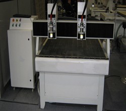 供应双头工艺品雕刻机浮雕雕刻机仿古家具楼梯扶手雕刻机